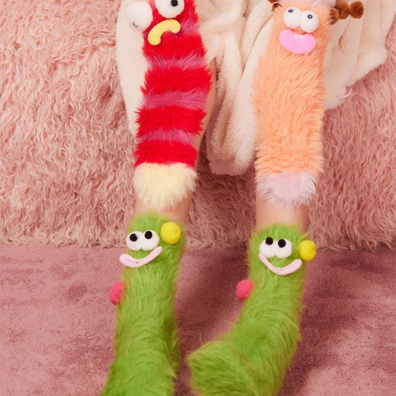 Coral velvet three-dimensional quirky socks - Image 4